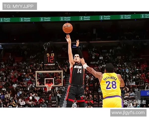 泰勒希罗在NBA赛季中的精彩表现与未来发展潜力分析