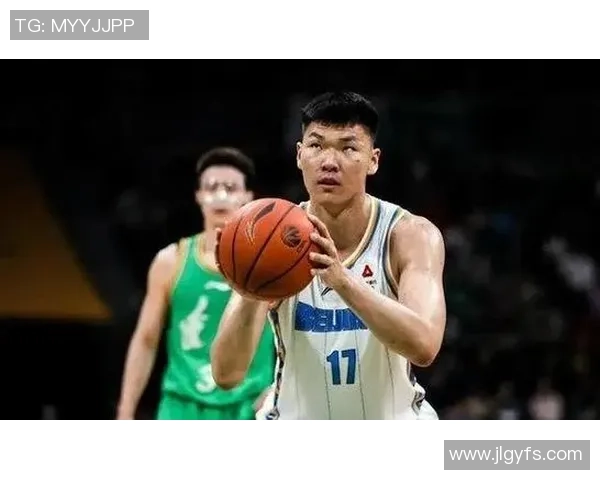 范子铭：从篮球新星到职业生涯的璀璨之路与未来展望